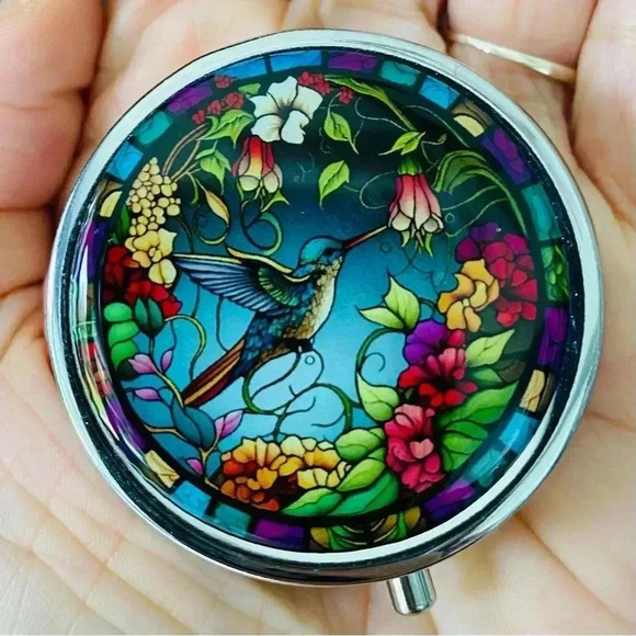 Gorgeous Hummingbird Pillbox Container Silver 3 Compartment - Picture 1 of 3